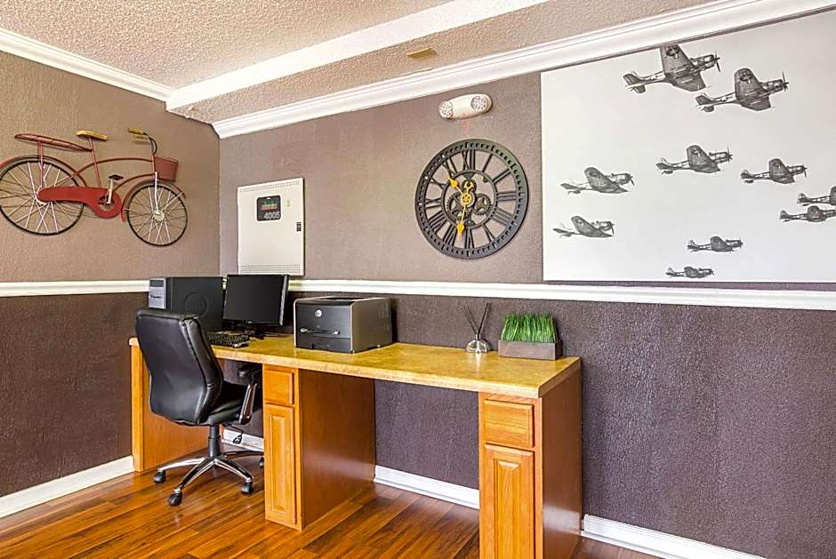 Econo Lodge Jacksonville near Little Rock Air Force Base