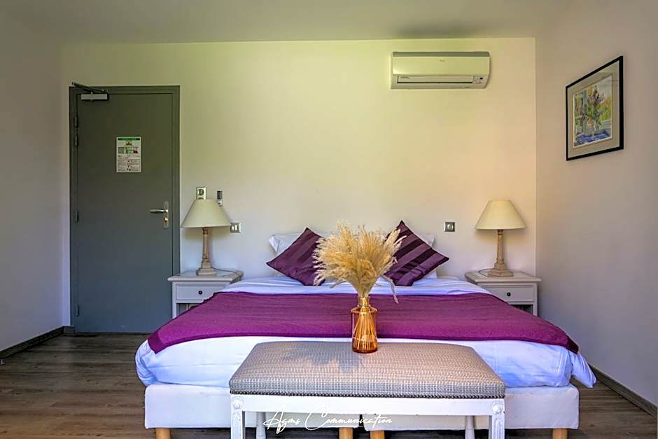 Logis du Champ De Mars