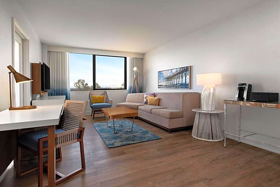 Renaissance Newport Beach Hotel