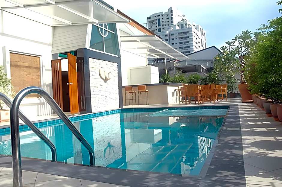 Royal Ivory Sukhumvit Nana by Compass Hospitality