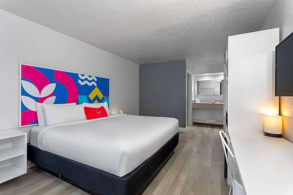 Baymont by Wyndham Orlando Lake Buena Vista South