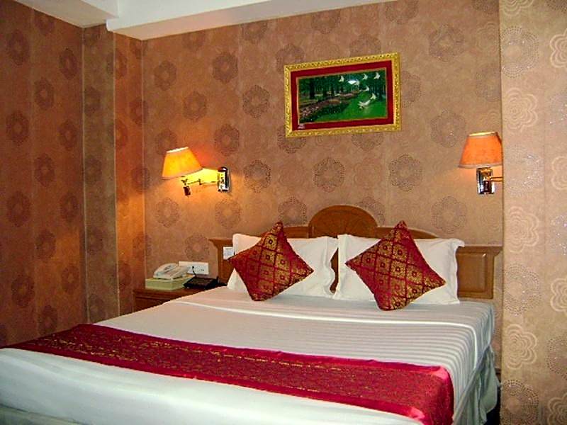 Excel Treasure Hotel
