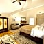 Inn on Main Hotel