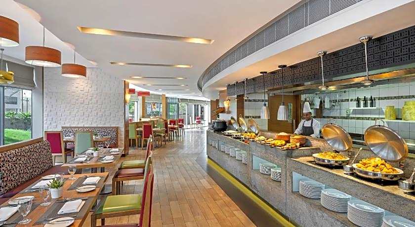 Majestic Arjaan By Rotana