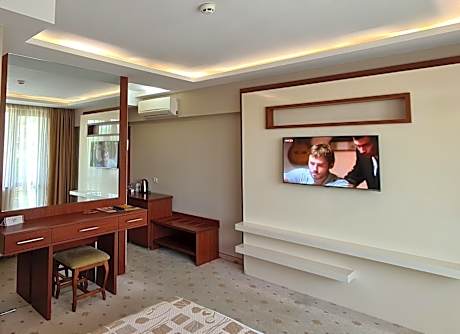 Double or Twin Room with Limited Access to the Spa