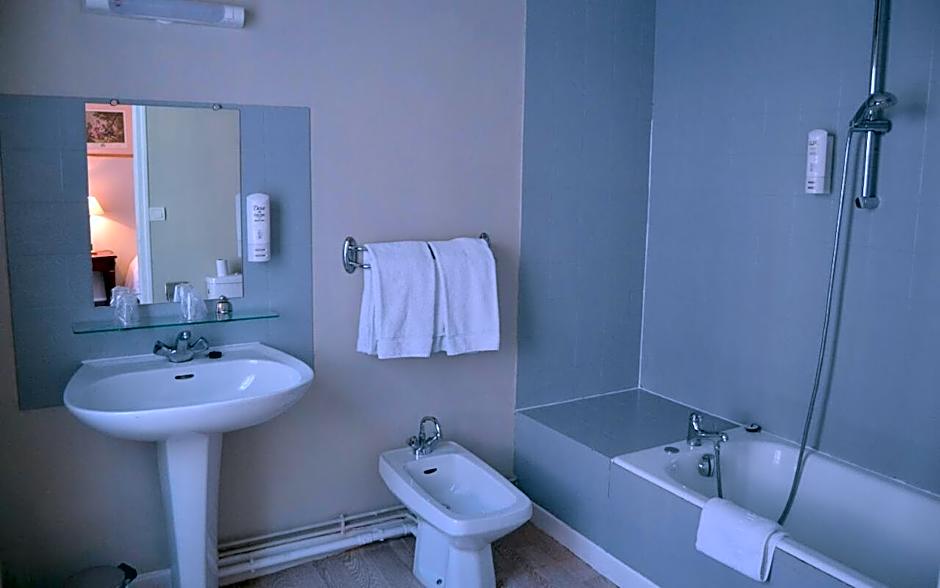 Brit Hotel Comtes De Champagne - Troyes Centre Historique