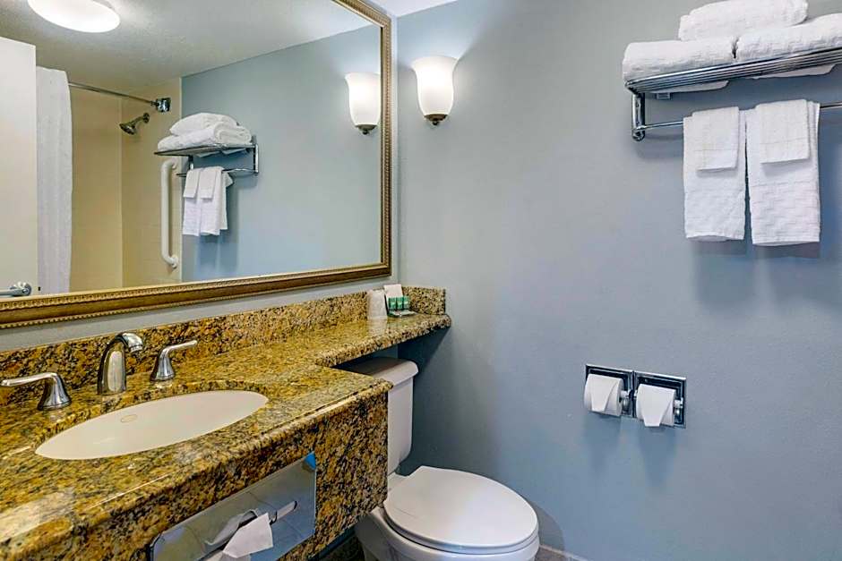Best Western Hartford Hotel & Suites