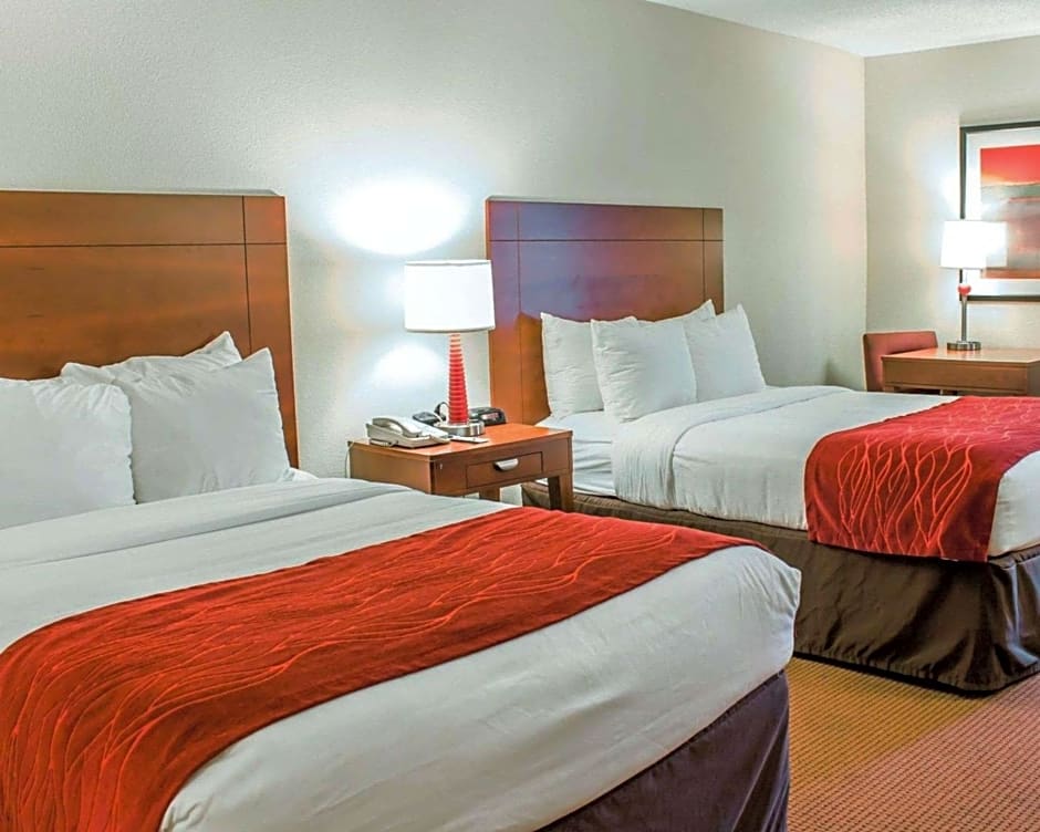 Comfort Inn Fayetteville near Fort Bragg