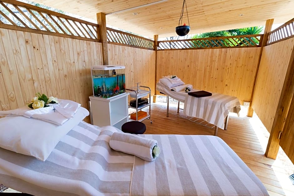 Graceland Conference and Lifestyle Centre