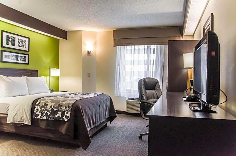 Sleep Inn Airport - Billy Graham Parkway