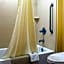 Rodeway Inn & Suites North Clarksville