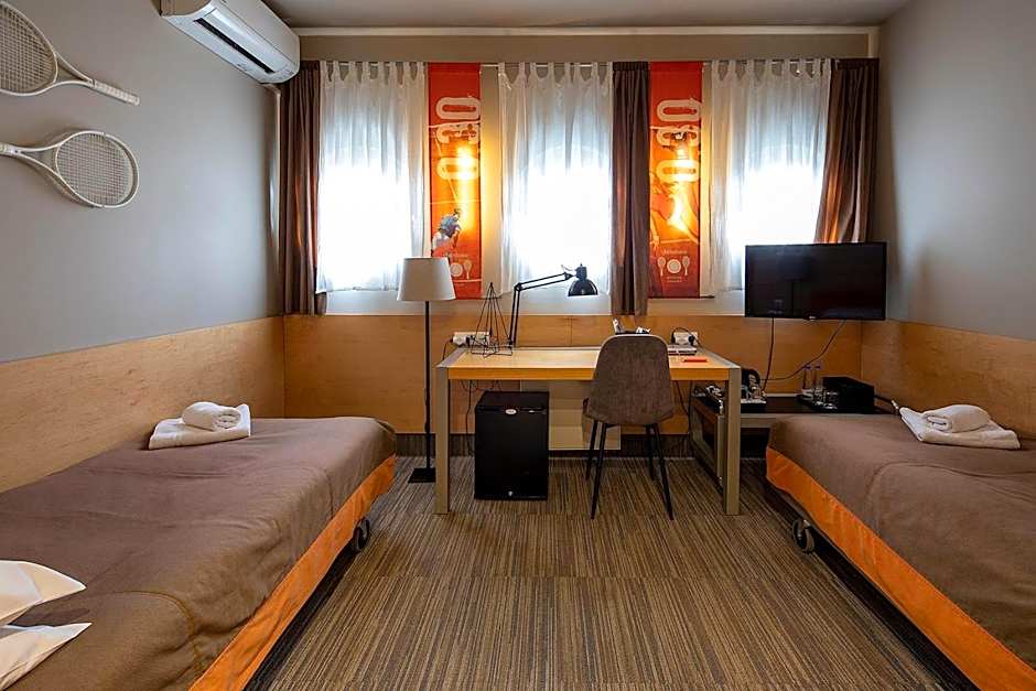 Hotel Restauracja Tenis Kortowo