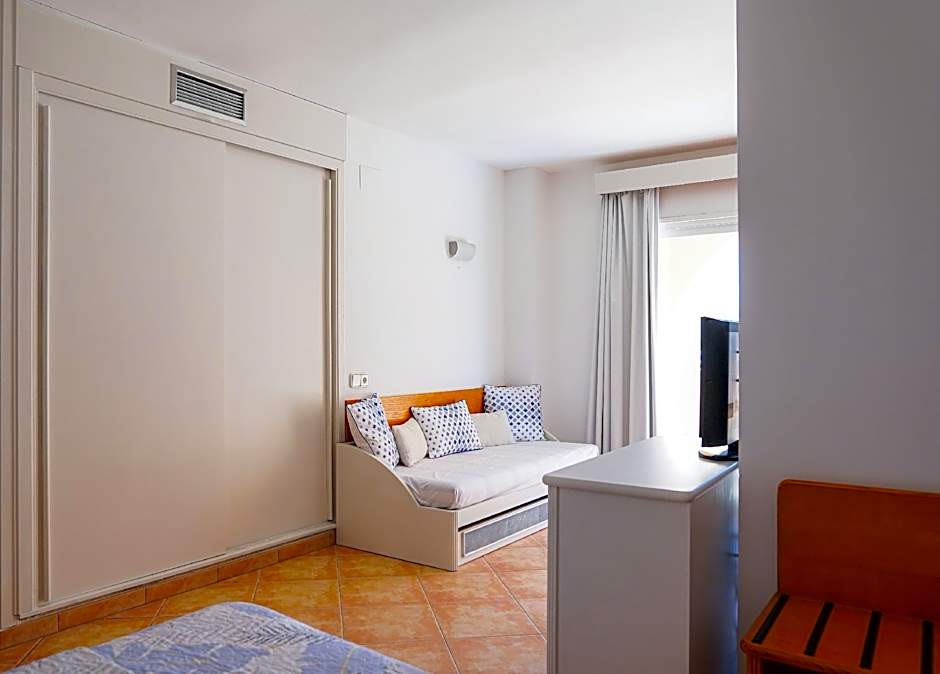 Azuline Hotel - Apartamento Rosamar