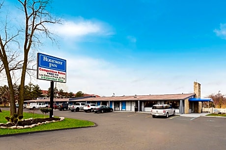 Rodeway Inn Metro Airport
