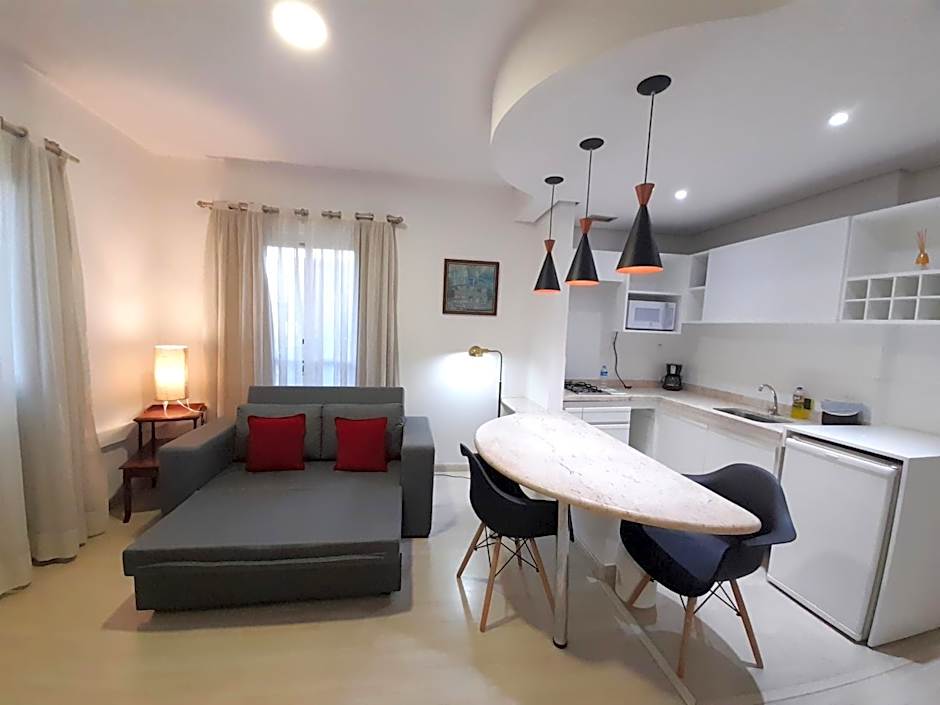 INCRIVEL Flat proximo Shoppings JK e Vila Olimpia