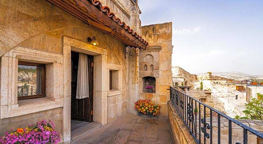 Tulip Cave Suites