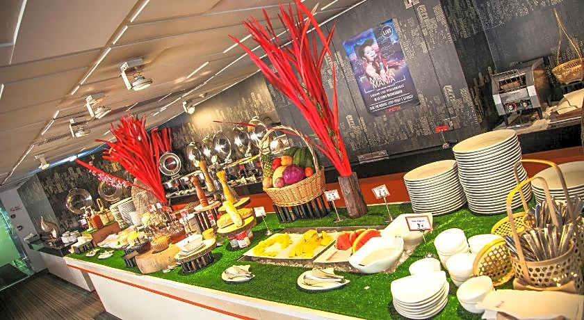 Le Fenix Sukhumvit (SHA Extra Plus)