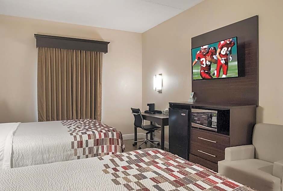 Red Roof Inn Tupelo