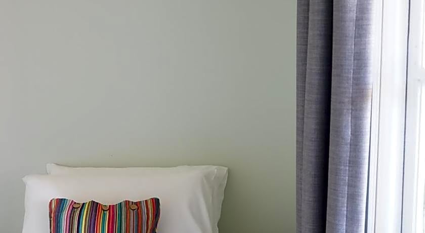 Rosehill Hotel