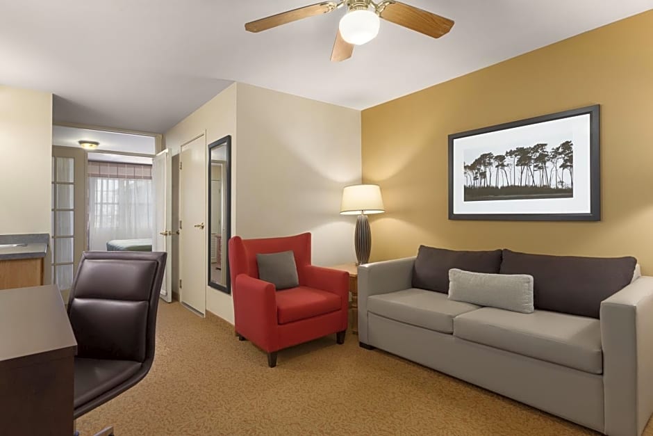 Country Inn & Suites by Radisson, Rochester South, MN