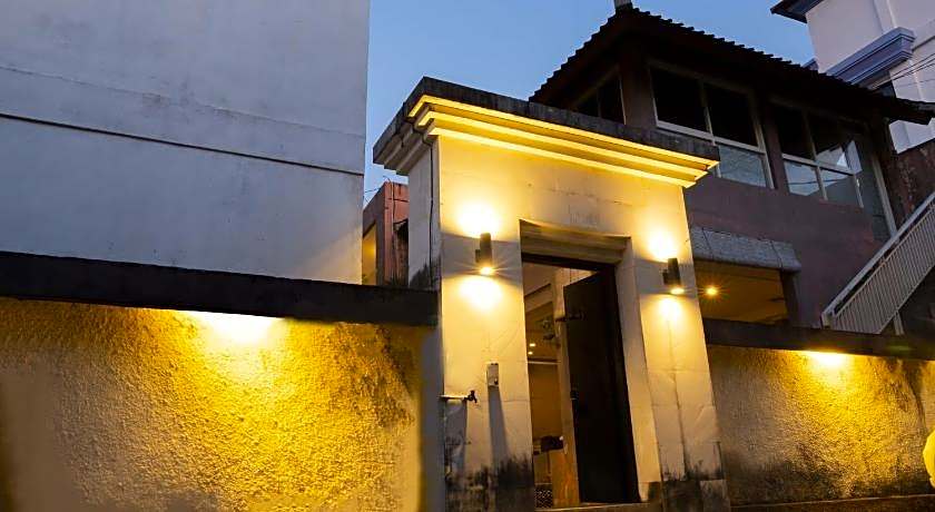 Gaing Mas Residence by Gaing Mas Group