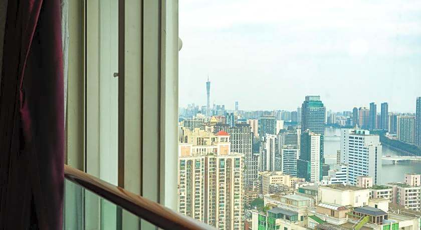 Sunny Apartment Of Grand Continental