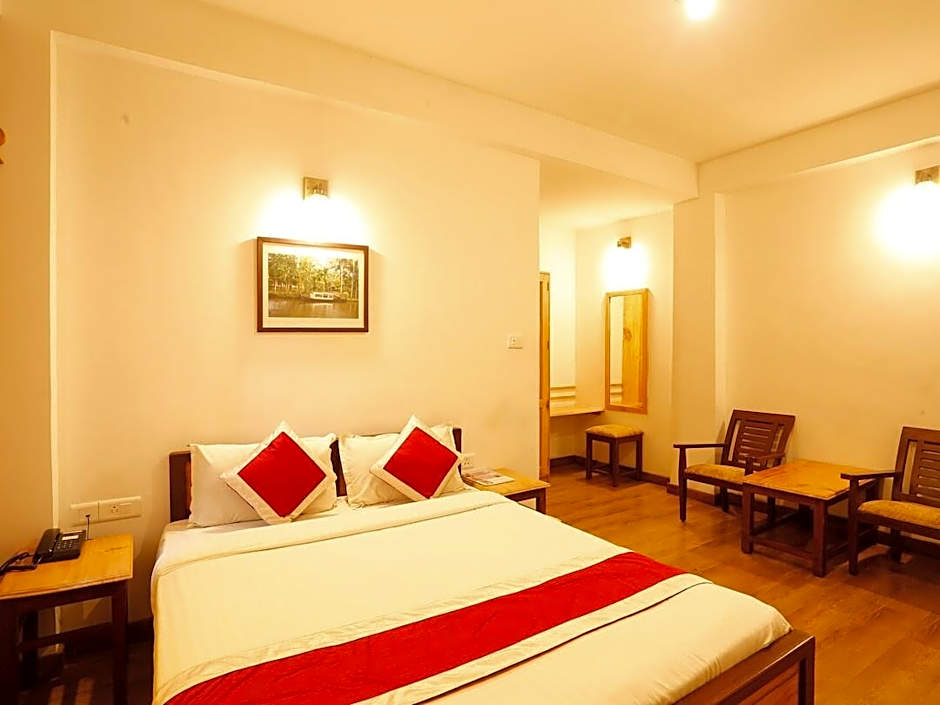 Altius Nest Hotel