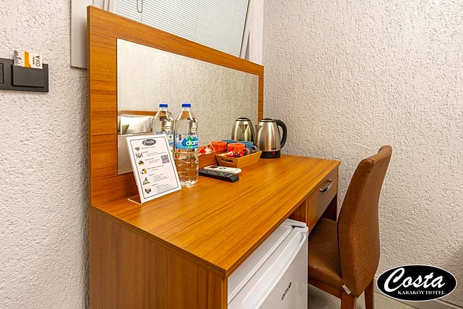 Costa Karakoy Hotel