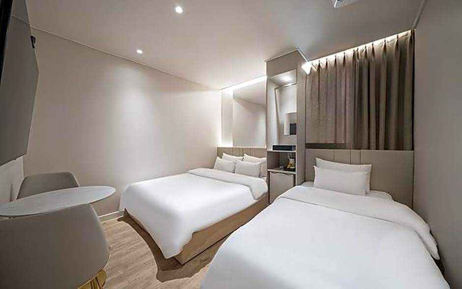 Ji STAY Pohang Daedo-dong Branch