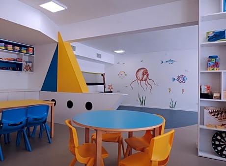 Apartamentos Turísticos Augustus