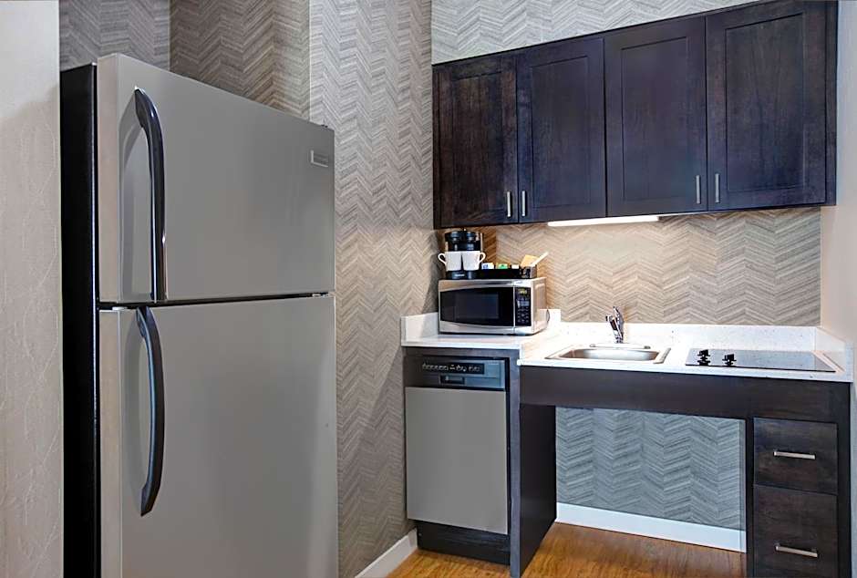 Homewood Suites By Hilton Lincolnshire