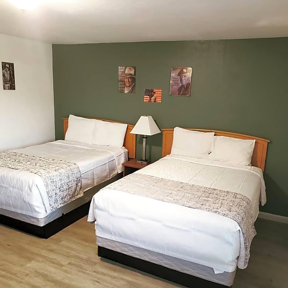 Deluxe Inn
