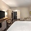 Holiday Inn Cheshire - Southington By IHG