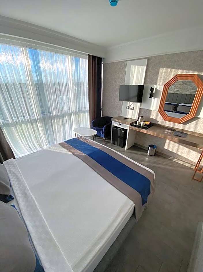 NENESSA HOTEL