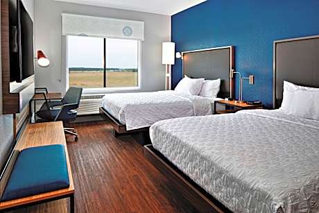 Queen Room with Two Queen Beds - Mobility and Hearing Access