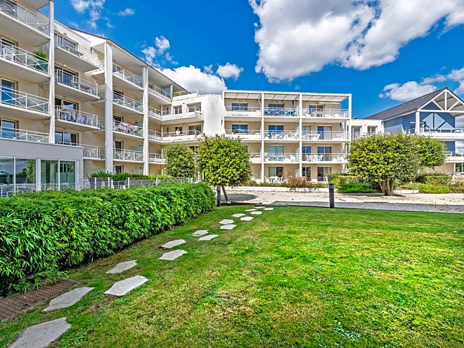 Vacancéole - Le Domaine de Bertheaume