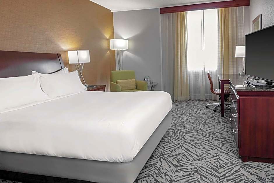 DoubleTree By Hilton Omaha Downtown