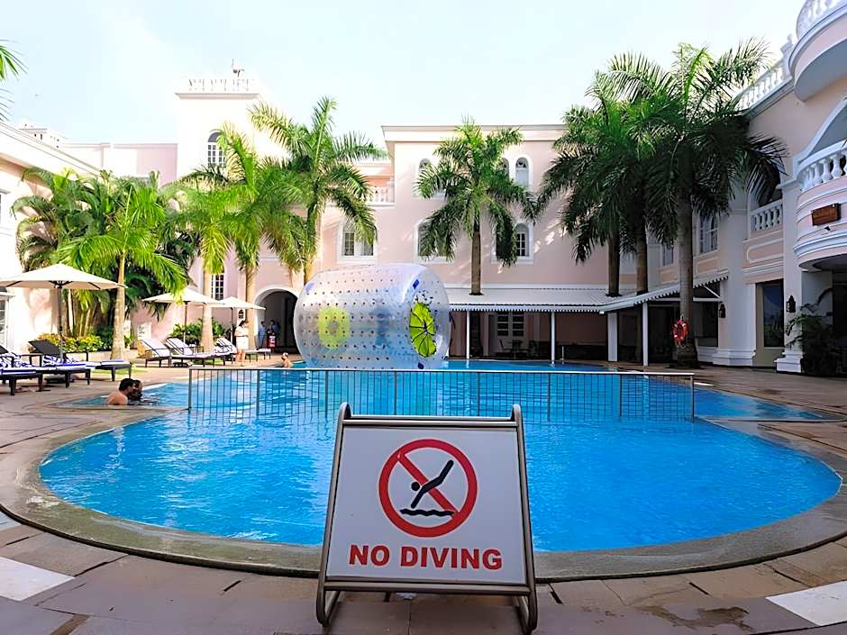 Club Mahindra Emerald Palms