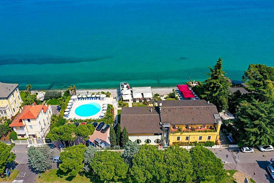 Lido International