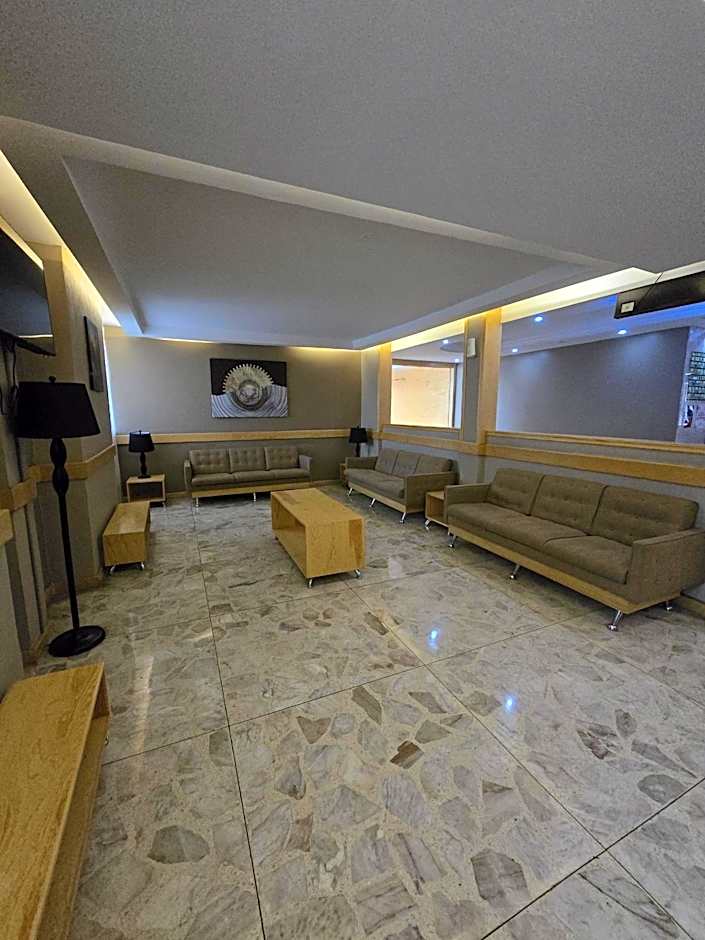 Hotel y Villas Gran Vía, Tultitlán