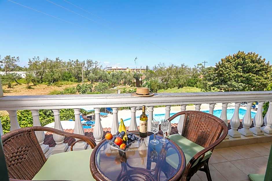 The Mayflower Studios & Apartments