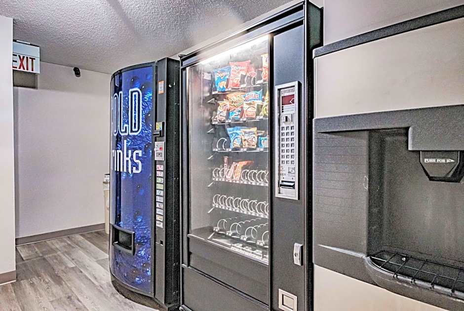 Days Inn by Wyndham Brunswick Bath Area