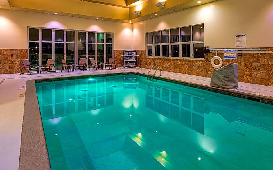 Lakeside Hotel Casino