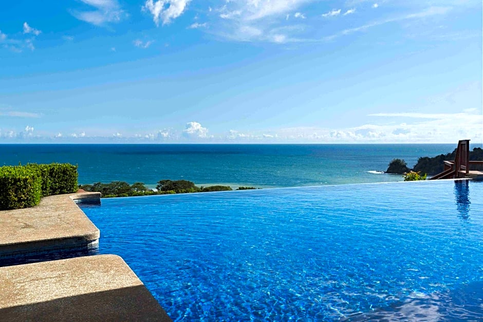 Punta Islita, Autograph Collection