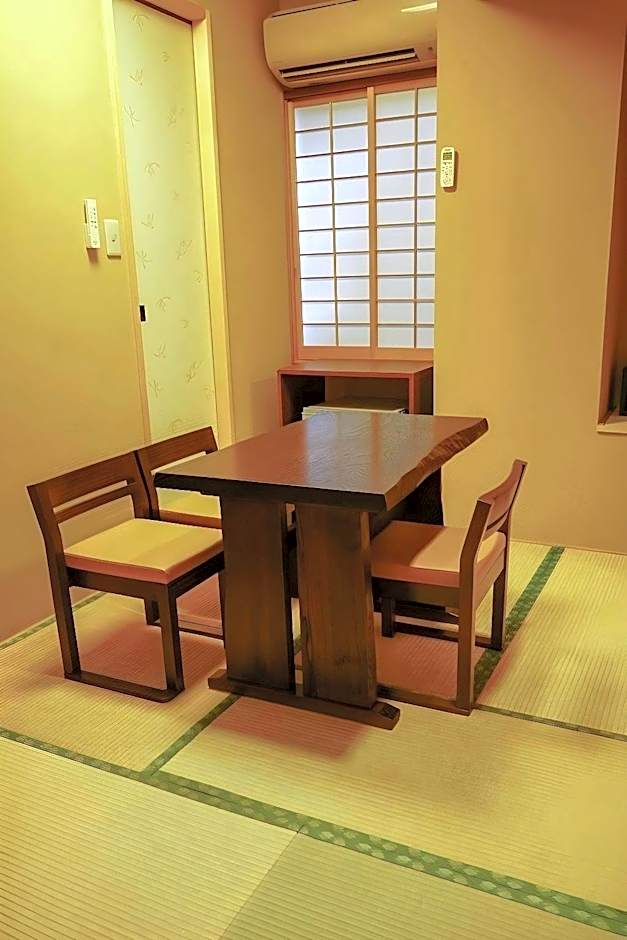 Ryokan Kamogawa Asakusa Hotel