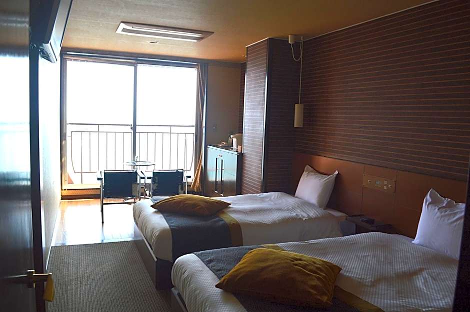 Tenku Hotel Kairo