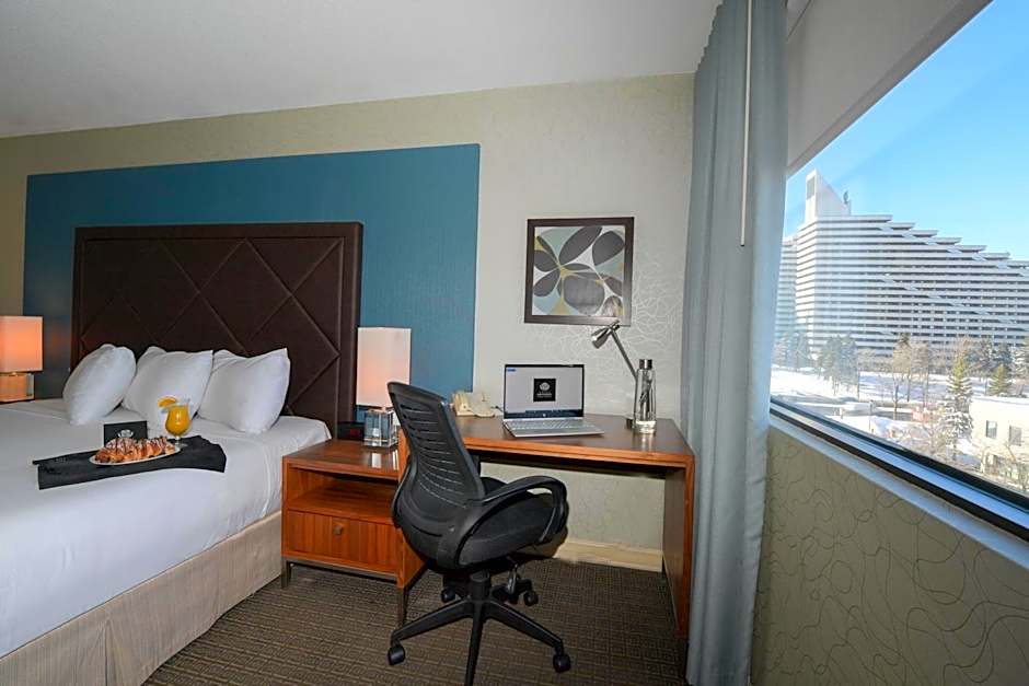 Hotel Universel Montreal