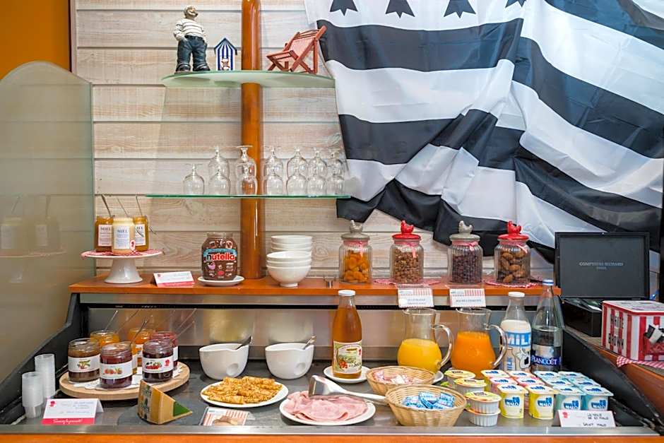 Brit Hotel Saint Malo  Le Transat