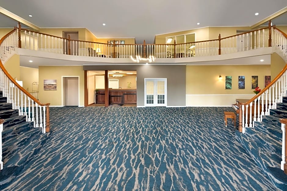 Days Inn and Suites by Wyndham Sikeston