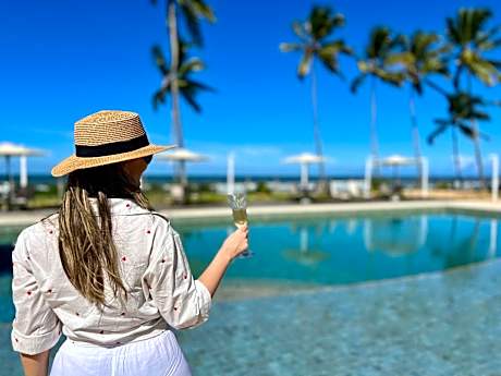 Refúgio Pé na Areia com 4 quartos em Ilhéus - Condomínio Perfeito para Família!